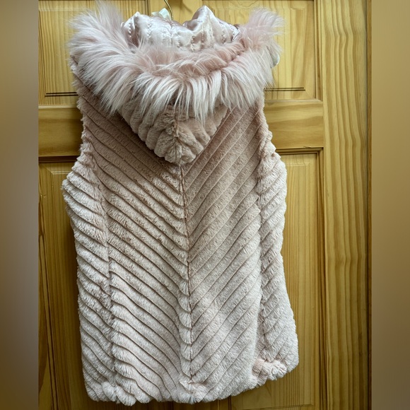 Marc New York, Andrew Marc, Pink Vest, size medium - Picture 5 of 7